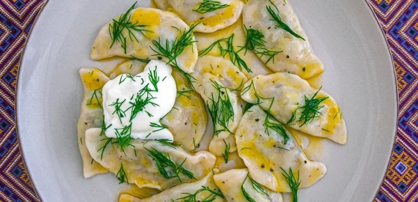 Вареники с маринованными грибами и картошкой: пошаговый рецепт