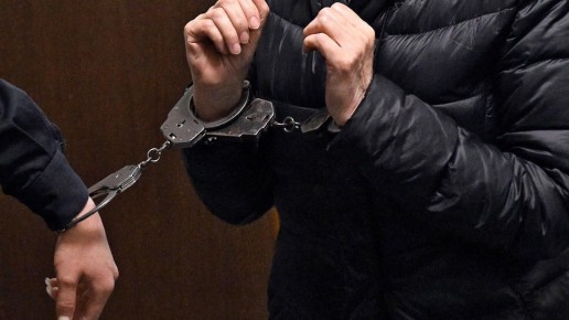 Продление ареста фигурантки дела об отравлении в Сириусе