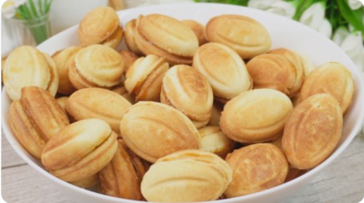 Как вернуть вкус детства: печенье «орешки со сгущенкой» по классическому рецепту