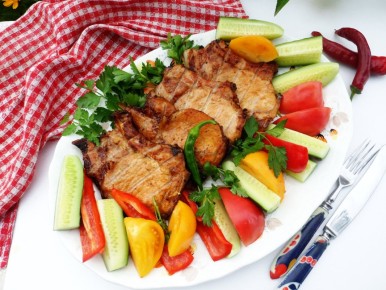 Вкусные свиные стейки на гриле: секреты идеального маринада