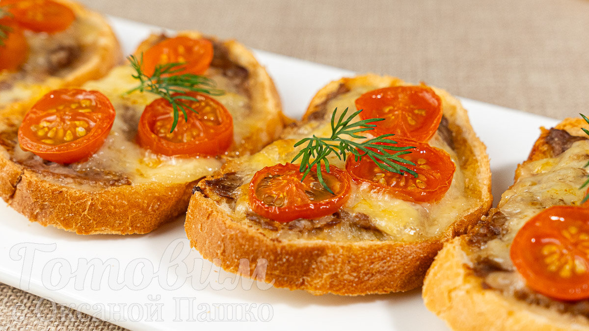 Вкусные и сытные бутерброды с фаршем: простой рецепт