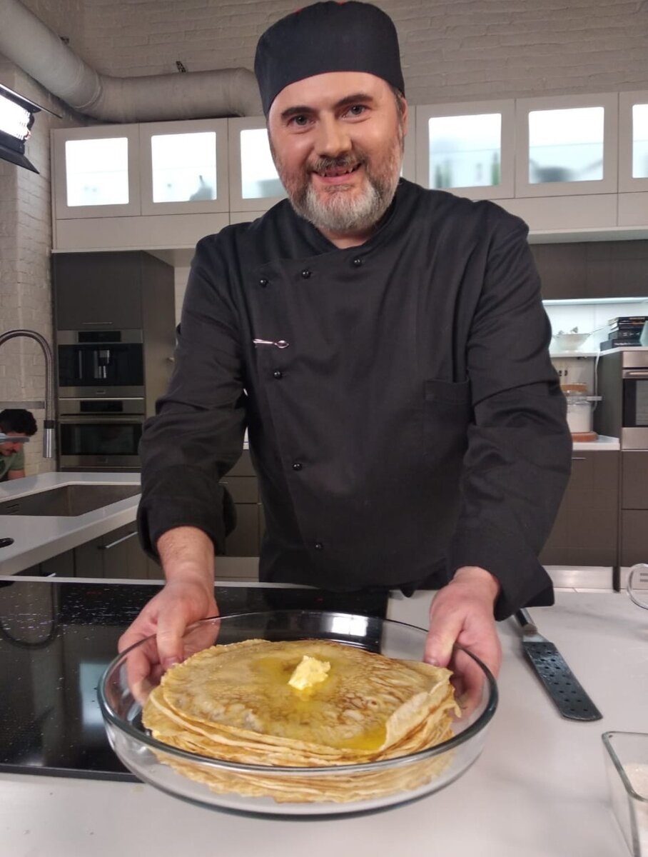 Традиционные блины к Масленице: история и 40 аппетитных рецептов