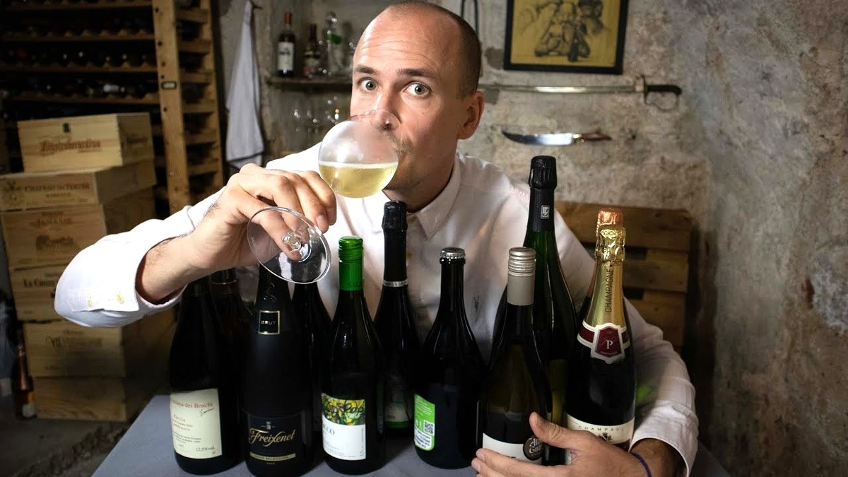 Как не запутаться в мире игристых: шампанское и его собратья