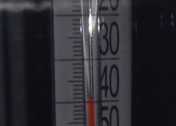 Как утеплить дом зимой: простой и бесплатный способ