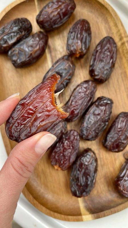 Финики: три в день и чудеса для организма
