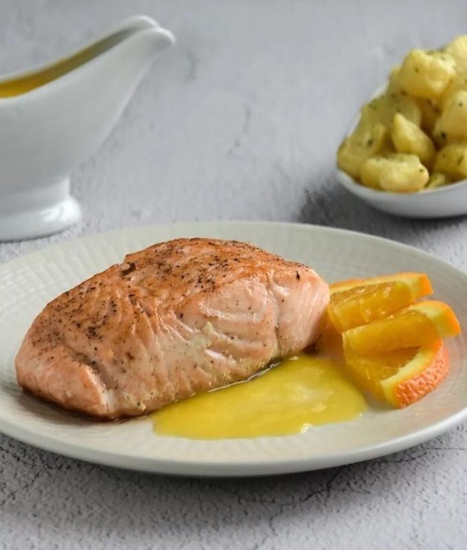 Лосось с апельсиновым соусом: яркий вкус на вашем столе
