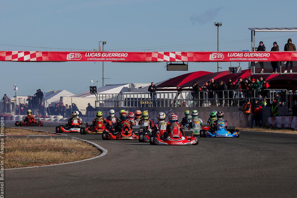 �������� ����� ������� ������ �������� � �������