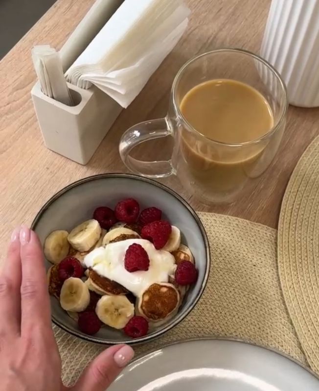 Приятный завтрак с творожными оладьями: польза и удовольствие в каждой порции