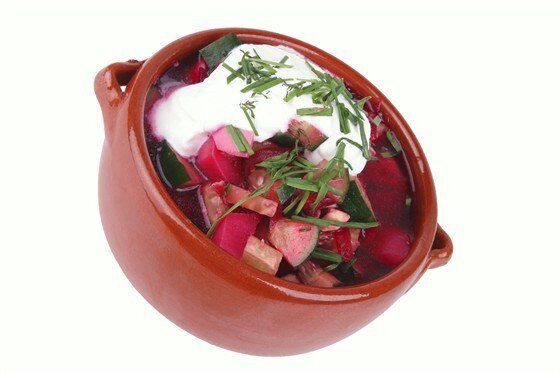 Летний вкус свекольника: Как приготовить освежающий холодный суп