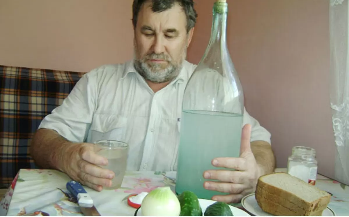 Как понять разницу между домашним самогоном и виски без снобизма