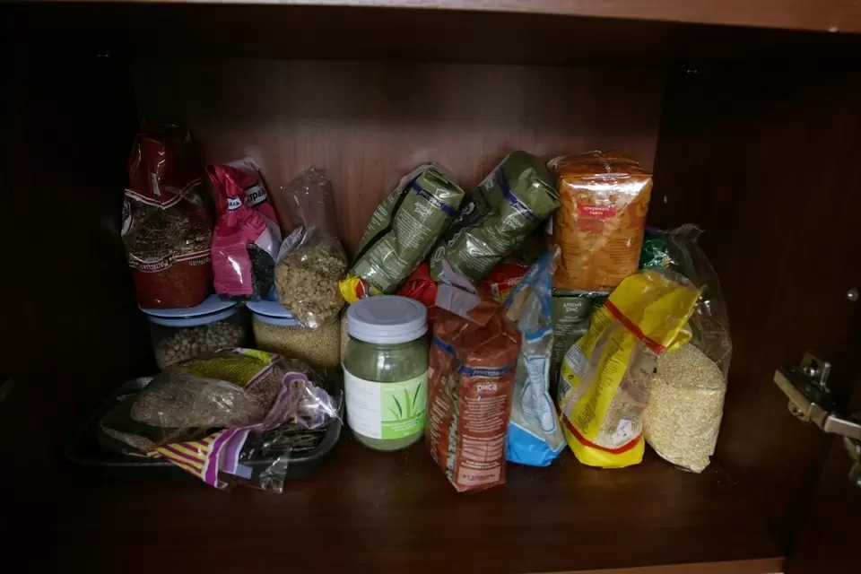 Как сохранить крупы и муку свежими: советы от специалистов