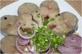 Как приготовить скумбрию пряного посола: простой рецепт для гурманов